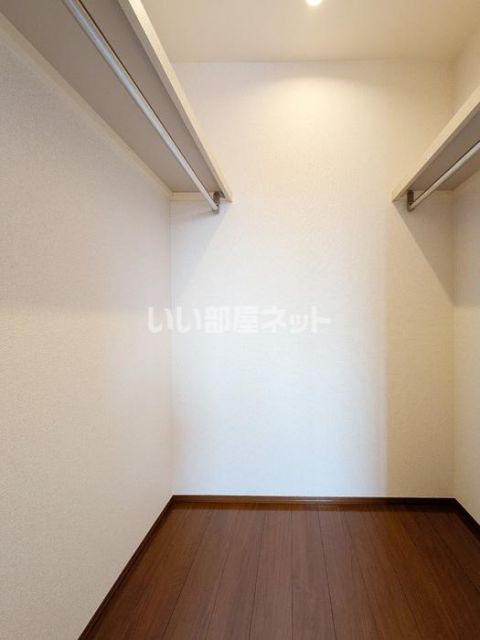 ファミール高津の内装写真