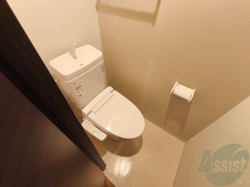 トイレ　こちらはトイレです。清潔感があり、安心して使用できます。