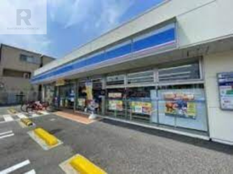 コンビニ　ローソン東大阪俊徳町五丁目店（コンビニ）まで339m