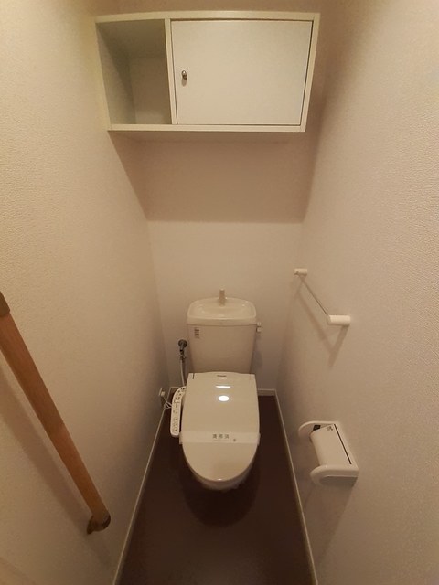 トイレ　シャワートイレ