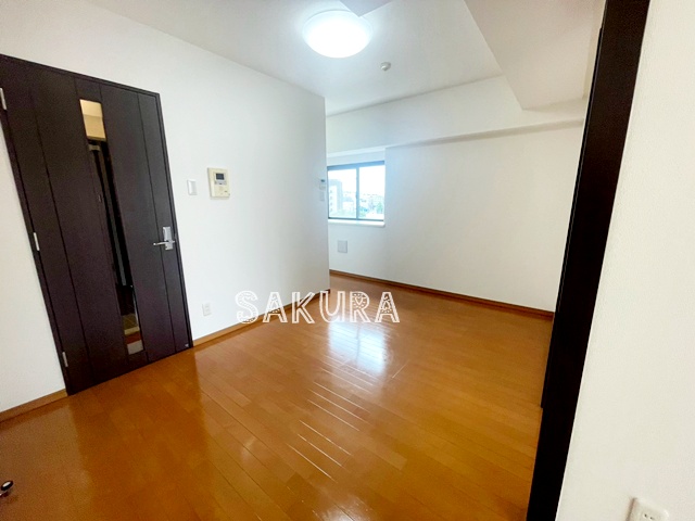居室・リビング　開放感のあるゆったりとしたお部屋です♪