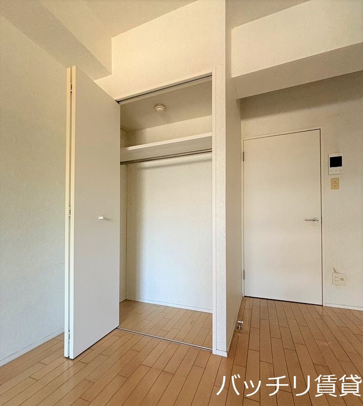収納　同型タイプの写真の為現況を優先致します。