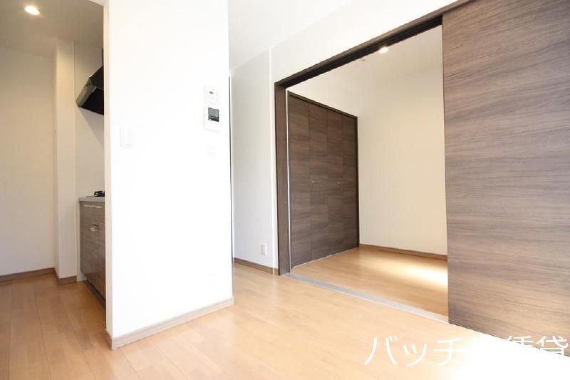 居室・リビング　別部屋の為現状優先