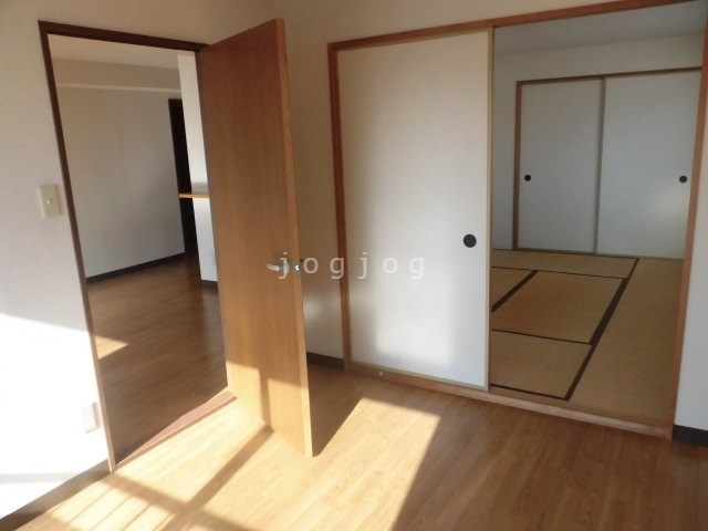 その他部屋・スペース　寝室