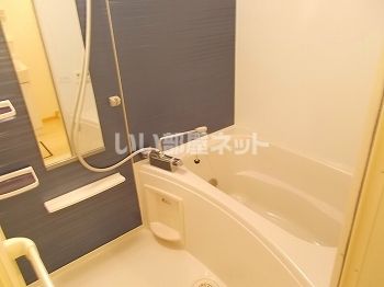 フェリア香呂Bの風呂写真