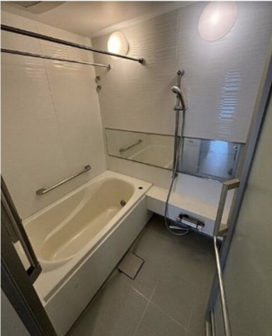 バス・シャワールーム　別部屋参考写真