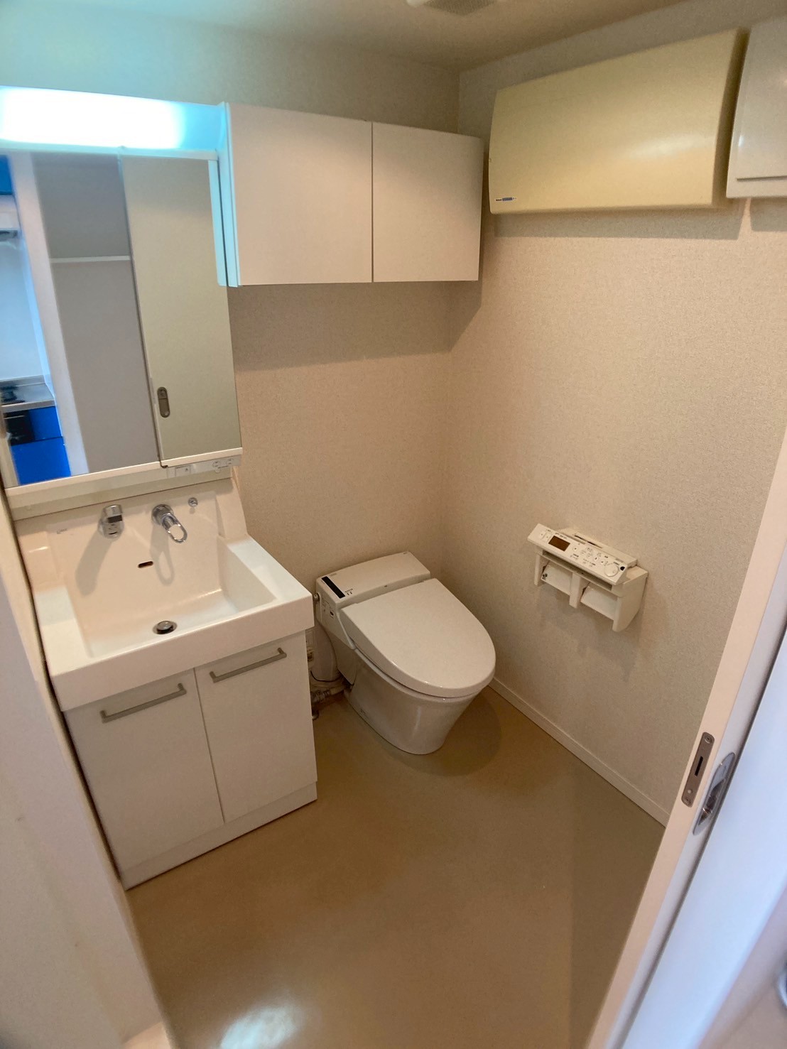 OBLIKのトイレ写真