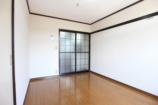 居室・リビング　★お部屋探しは株式会社タウンハウジング東京まで★