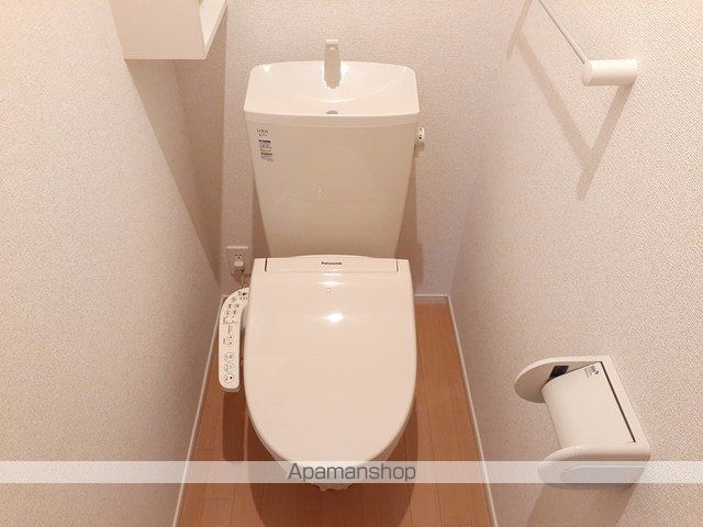 ＪＲ城端線 砺波駅 徒歩12分 2階建 築10年のトイレ写真