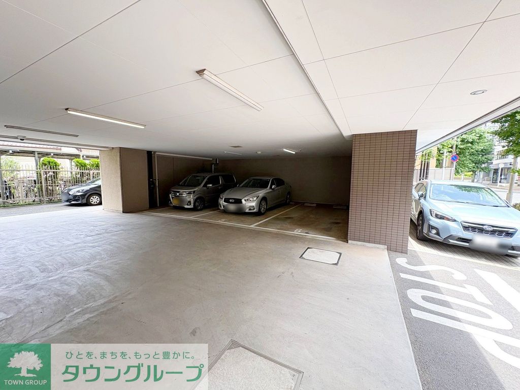 駐車場　お問合せはタウンハウジングまで！※現地待合わせ相談可能