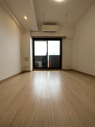 居室・リビング　開放感のあるゆったりとしたお部屋です♪