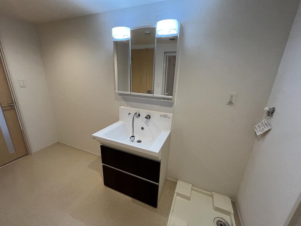 ルミエールエイトク一番町の内装写真