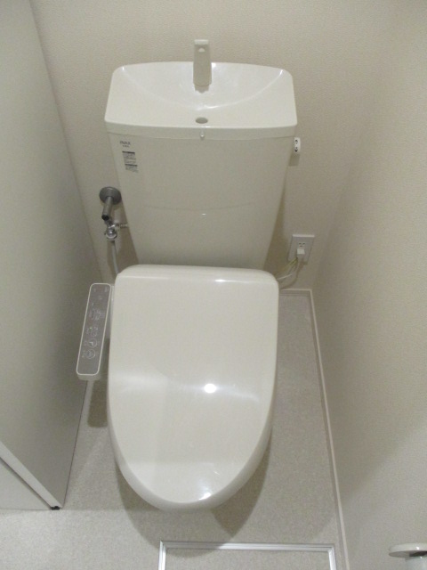 ハルクオーレ旗の台のトイレ写真