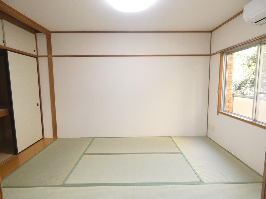 ＪＲ中央線 阿佐ケ谷駅 徒歩8分 5階建 築43年の居間写真