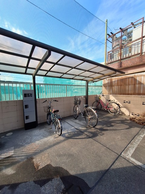 駐車場　★駐輪場★
