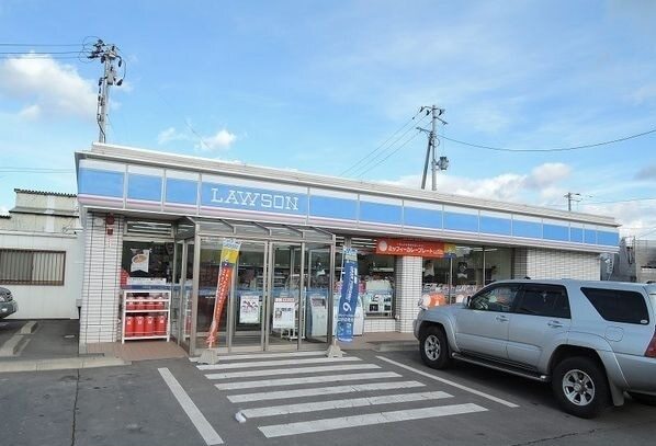 コンビニ　ローソン八戸石手洗店（コンビニ）まで900m