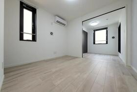 VERXEED STAIR HIGASHI JUJO EKIMAE