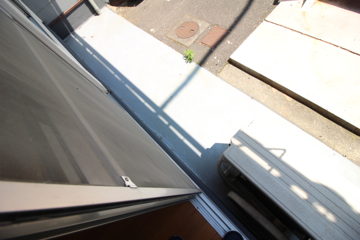 バルコニー　洗濯物干しスペースです♪