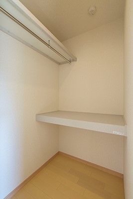 収納　ウォークインクローゼット