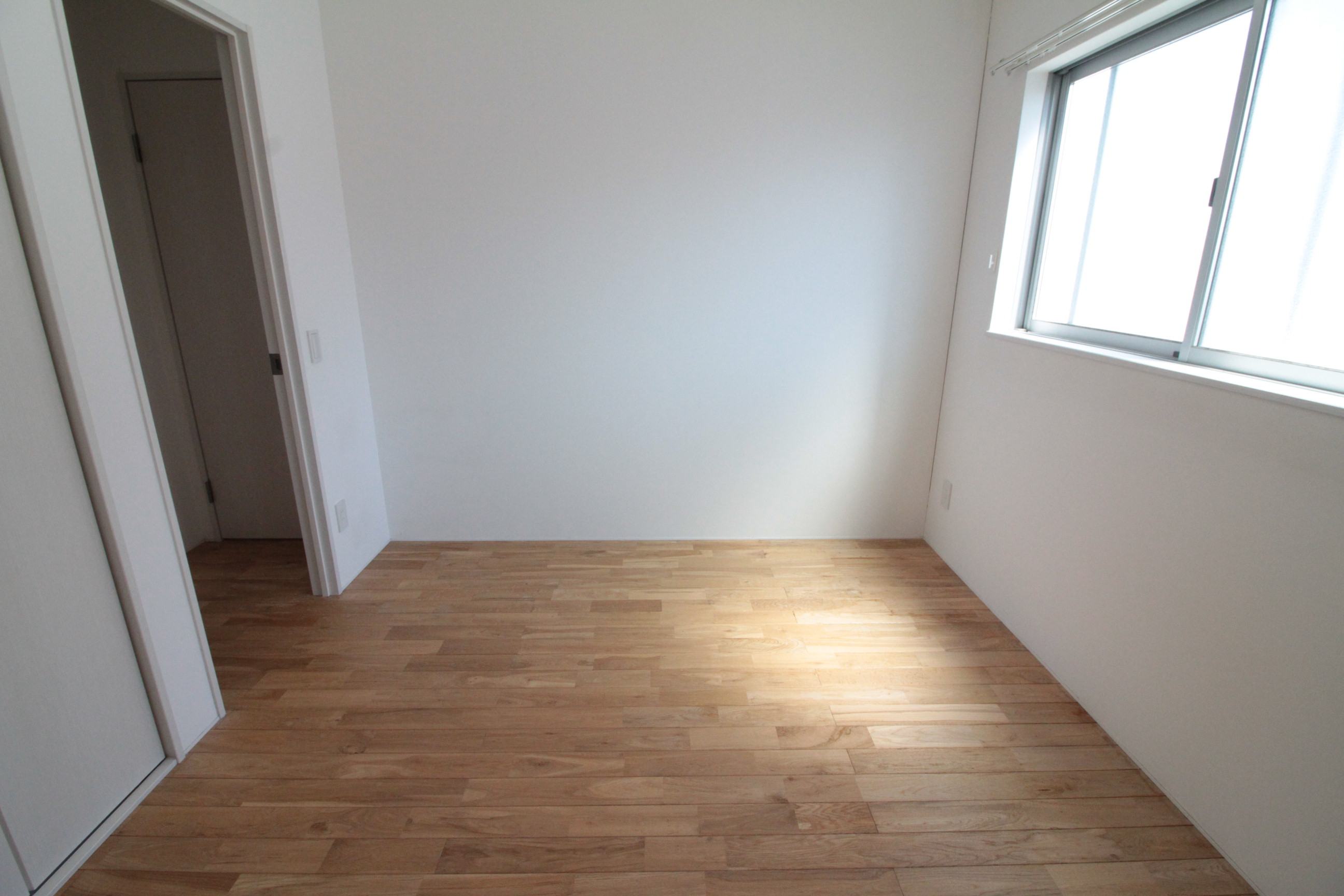 ピーススクエア石井 B棟の内装写真