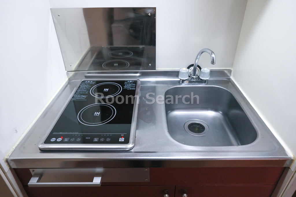 キッチン　2口コンロ、キッチン収納