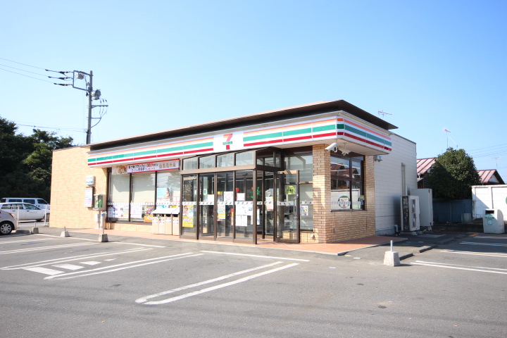 コンビニ　セブンイレブン下館工業高校前店（コンビニ）まで1873m