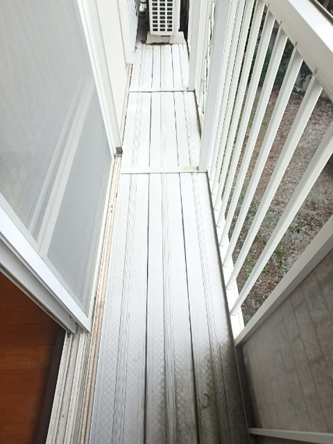 バルコニー　図面と現状に相違がある場合には現状を優先．．．