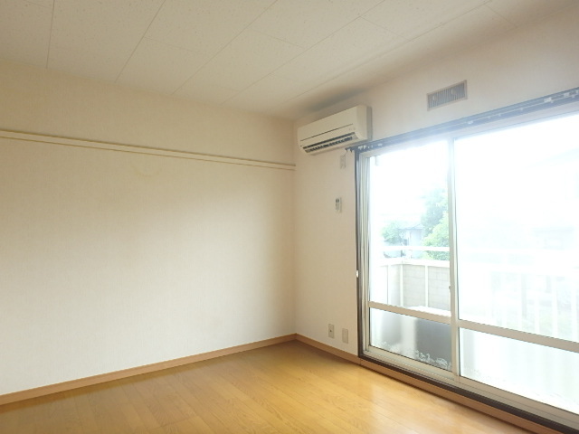 居室・リビング　図面と現状に相違がある場合には現状を優先．．．