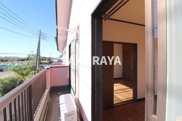 バルコニー　2023年11月撮影。