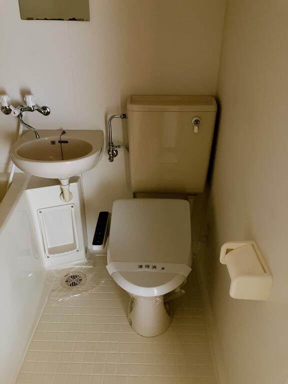 コンバウス盛南のトイレ写真