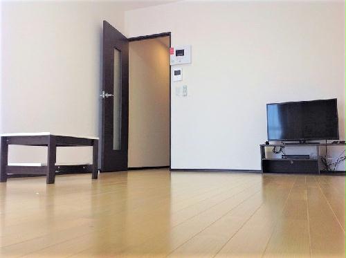 居室・リビング　１Ｆフローリング仕様