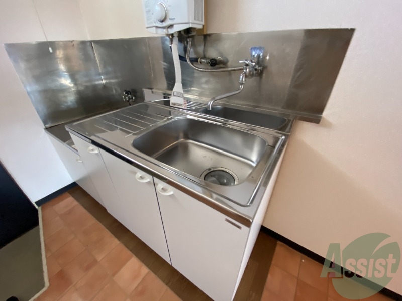 キッチン　こちらはキッチンです。料理するのが楽しみですね。