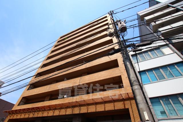 広島市南区大須賀町のマンションの建物外観