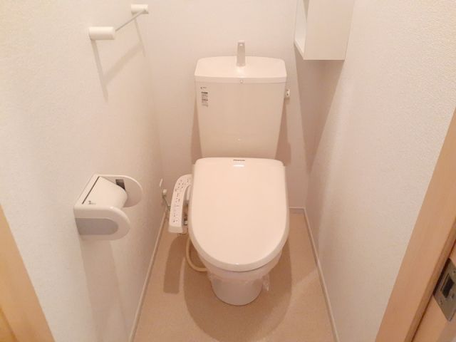 【北茨城市平潟町のアパートのトイレ】