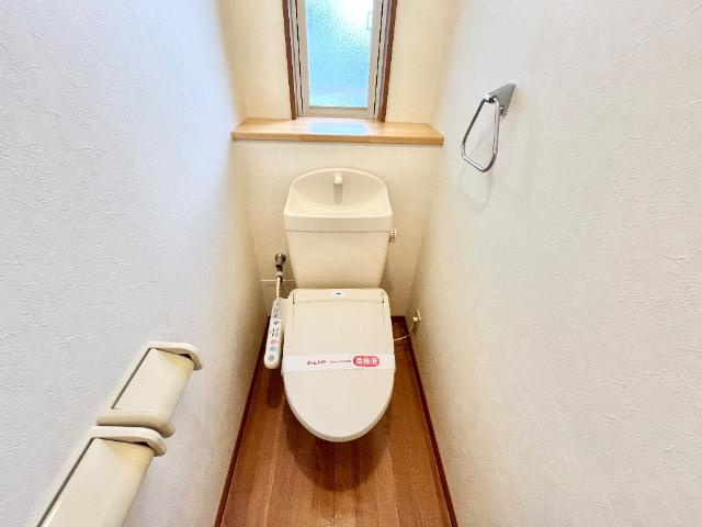 トイレ　シャワー付トイレ