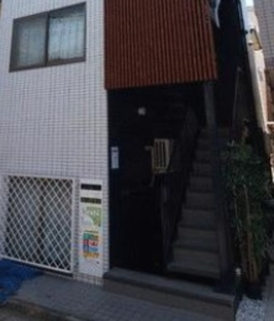 【パソム小山台のエントランス】