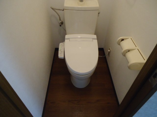 トイレ　シャワー付トイレ