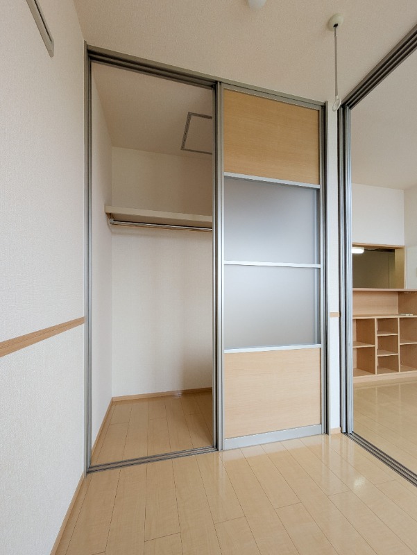 収納　図面と現状に相違がある場合には現状を優先