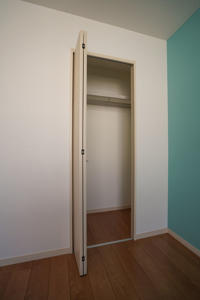 収納　同じ建物の別なお部屋