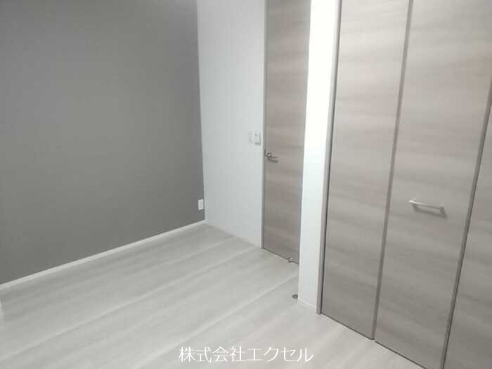 その他部屋・スペース　フローリングの室内です。