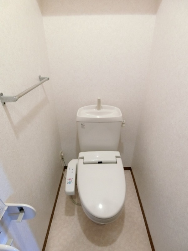 トイレ　図面と現状に相違がある場合には現状を優先