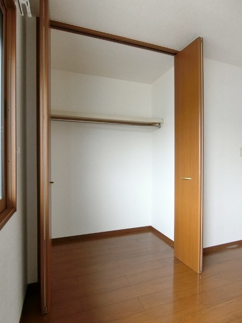 収納　図面と現状に相違がある場合には現状を優先