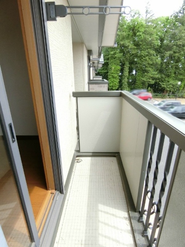 バルコニー　図面と現状に相違がある場合には現状を優先