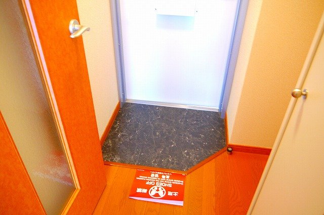 玄関　毎日通る玄関はこちらです