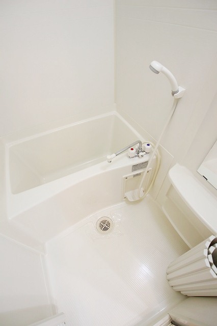 バス・シャワールーム　同物件別号室