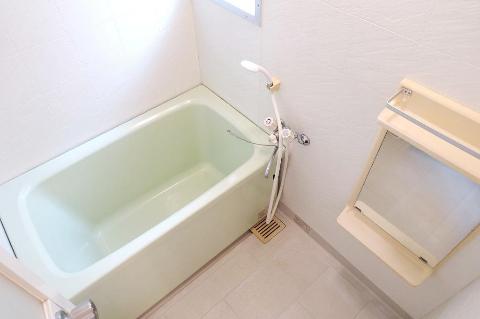 バス・シャワールーム　浴室