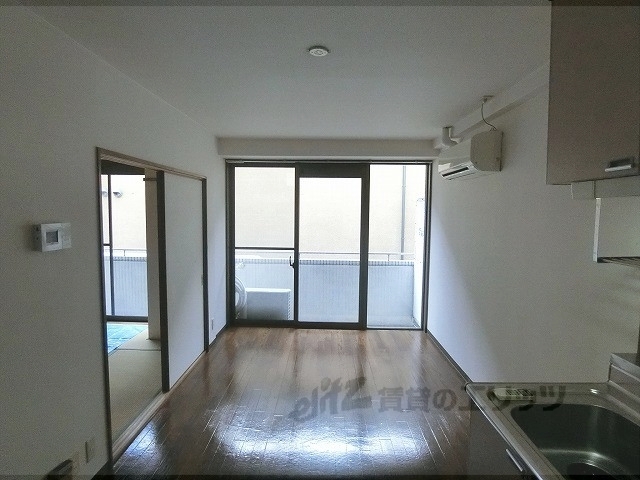 居室・リビング　洋室