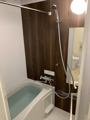 バス・シャワールーム