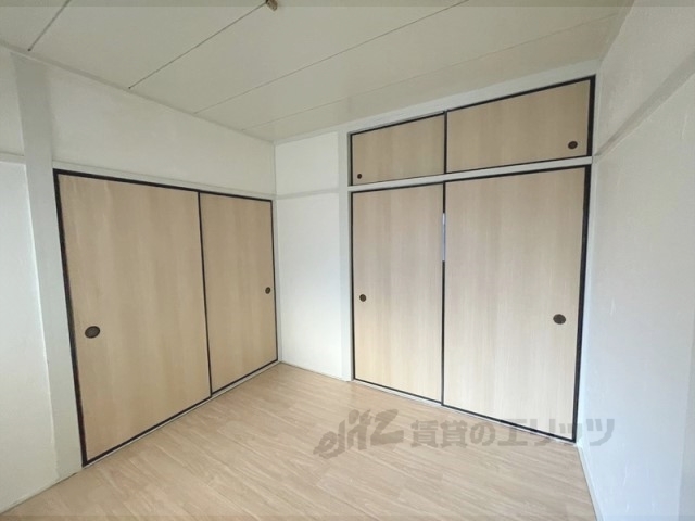 居室・リビング　洋室