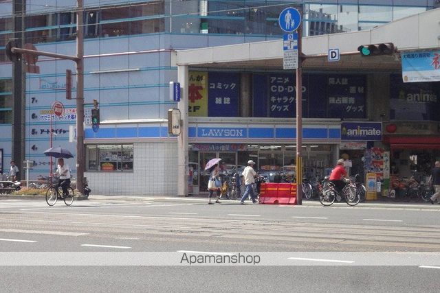 コンビニ　ファミリーマート（コンビニ）まで283m
